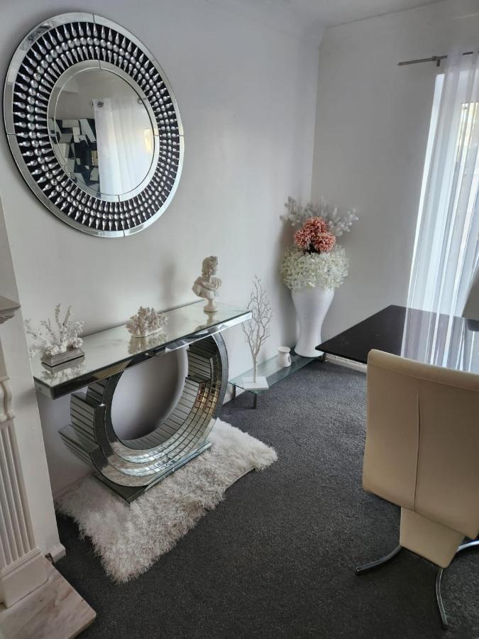 Private Luxurious Space Basildon  Eksteriør bilde